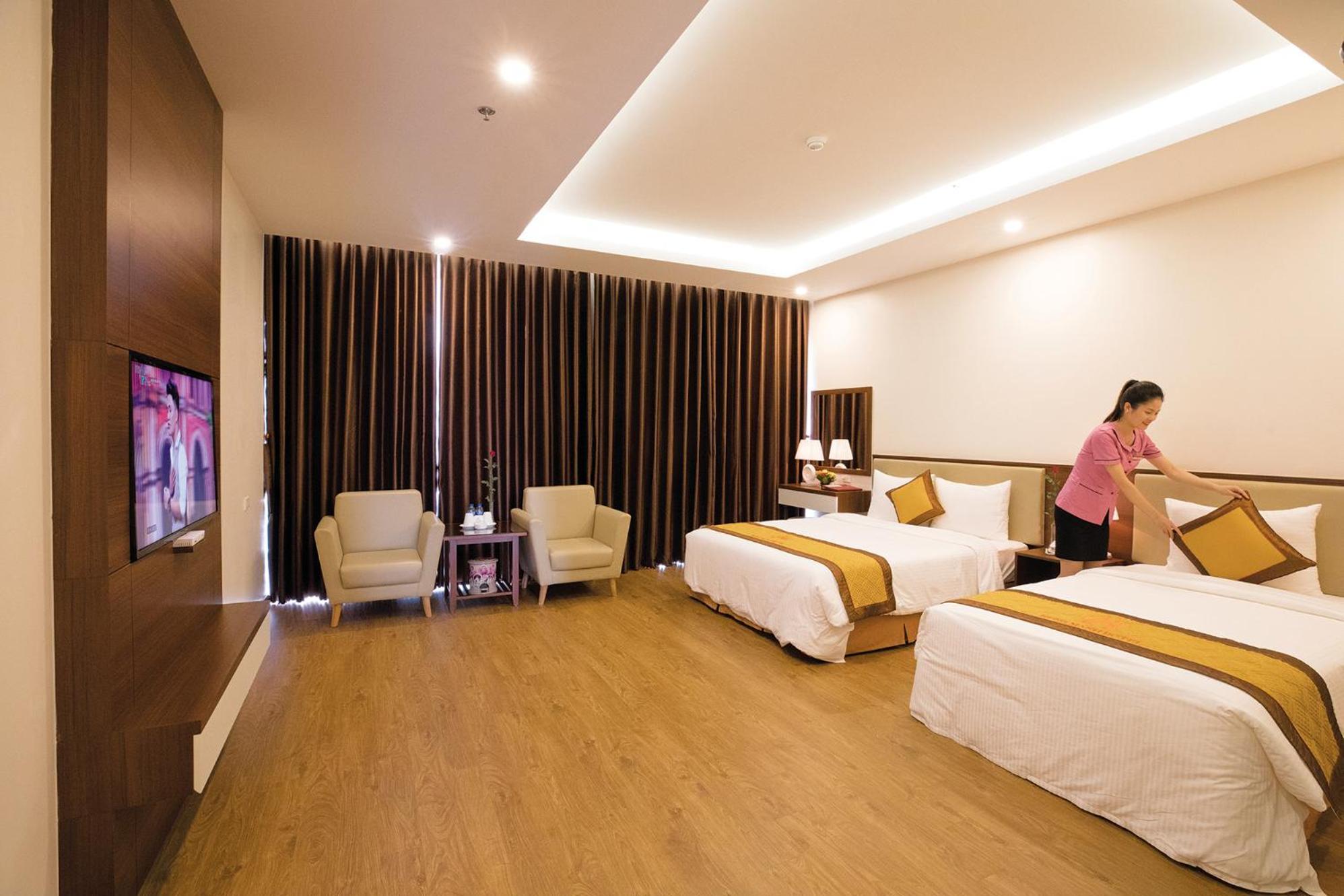 Hùng Mạnh Plaza Hotel Huong Tan Lac Ngoại thất bức ảnh